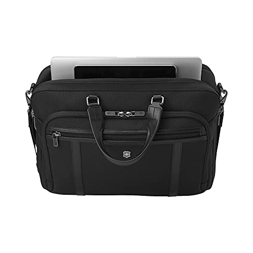 Victorinox Werks Pro Cordura 2-Way Carry Laptop Bag - Victorinox Werks Pro Cordura 2-Way Carry Laptop Bag - Travelking