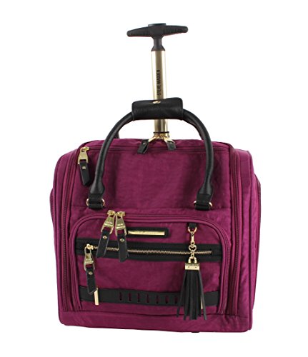 Open my Steve Madden Travel Bag with me 🤎🤭 #foryoupage #trending #xy, steve  madden gift set